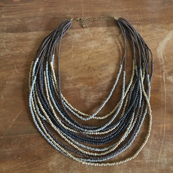 Gorgeous Beaded Necklace NWOT - Picture 2 of 4